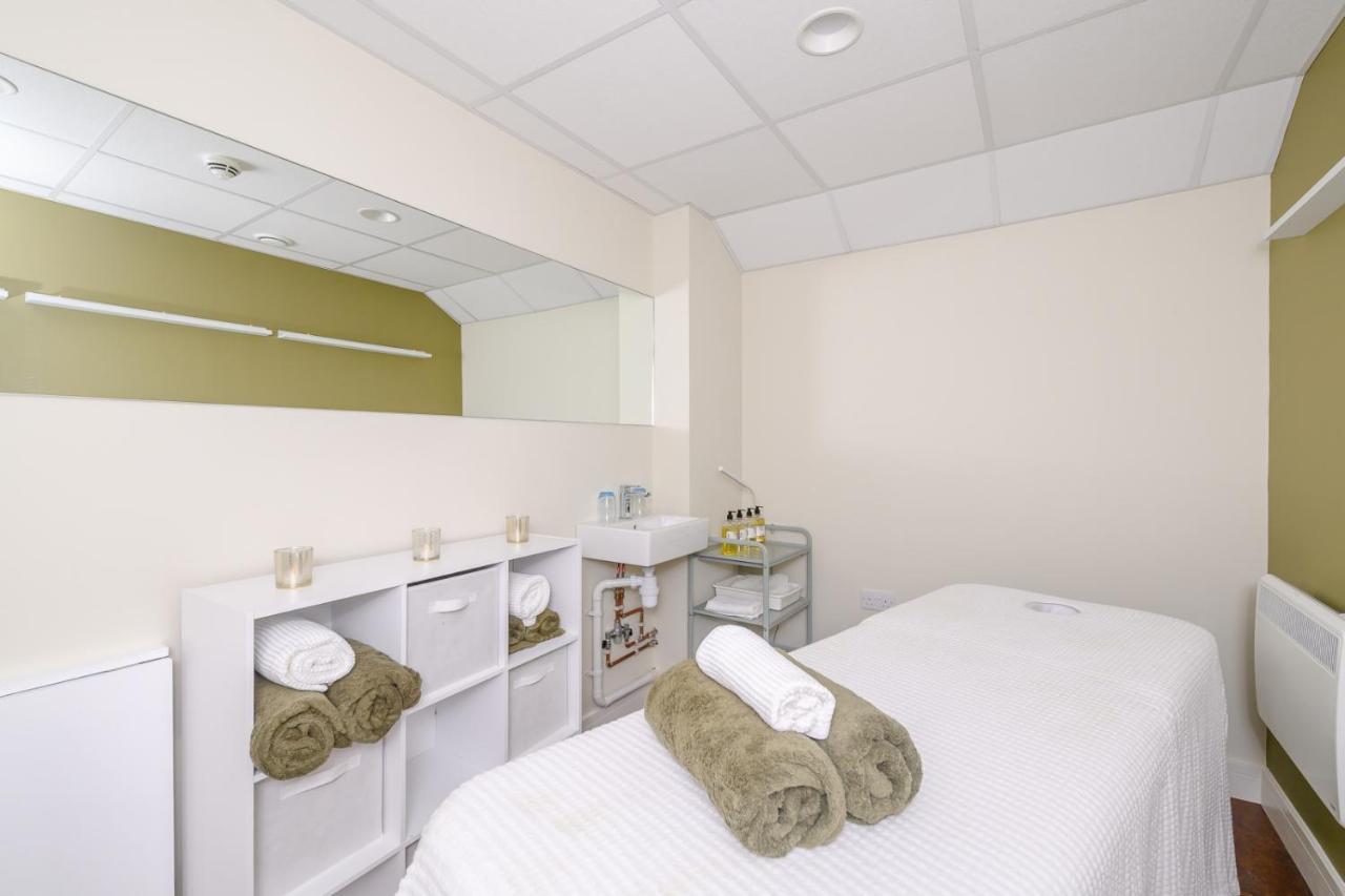 5 Middlecombe - Luxury Apartment At Byron Woolacombe, Only 4 Minute Walk To Woolacombe Beach! Bagian luar foto